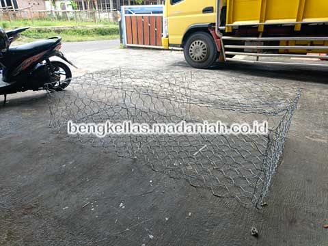 Pabrik Bronjong Kawat Tanah Laut