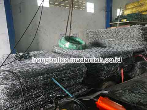 Pabrik Bronjong Kawat Wajo Murah