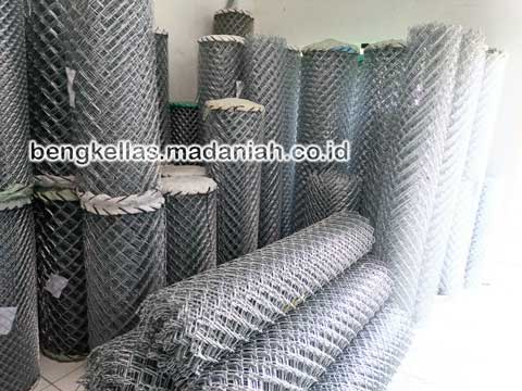 Pabrik Kawat Harmonika Belitung Timur