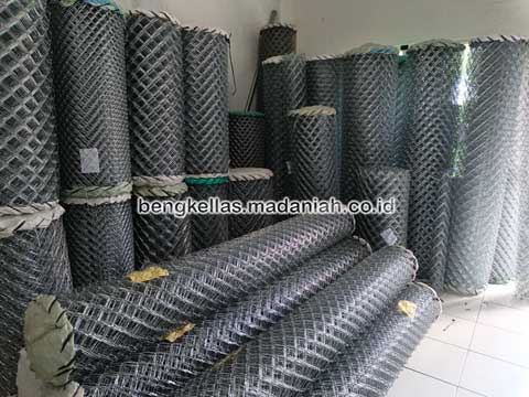 Pabrik Kawat Harmonika Bolaang Mongondow Timur