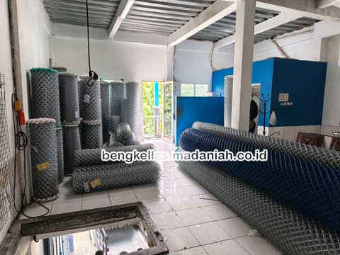 Pabrik Kawat Harmonika Halmahera Selatan