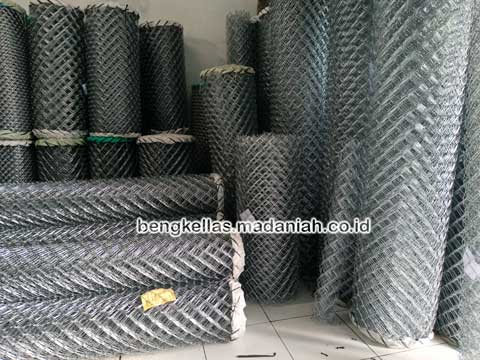 Pabrik Kawat Harmonika Minahasa Selatan