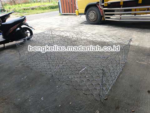 Produsen Bronjong Kawat Halmahera Barat