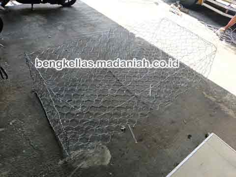 Produsen Bronjong Kawat Maros Murah