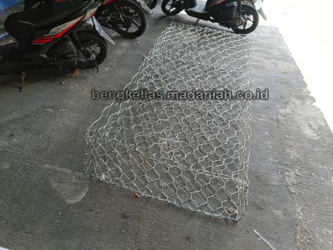 Produsen Bronjong Kawat Pakpak Bharat