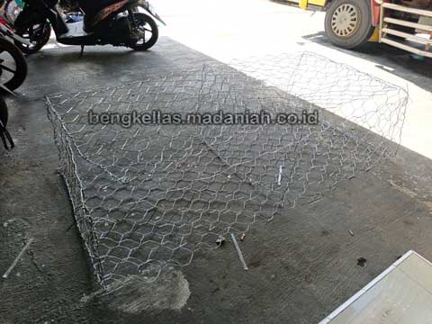 Produsen Bronjong Kawat Sarmi Harga Murah
