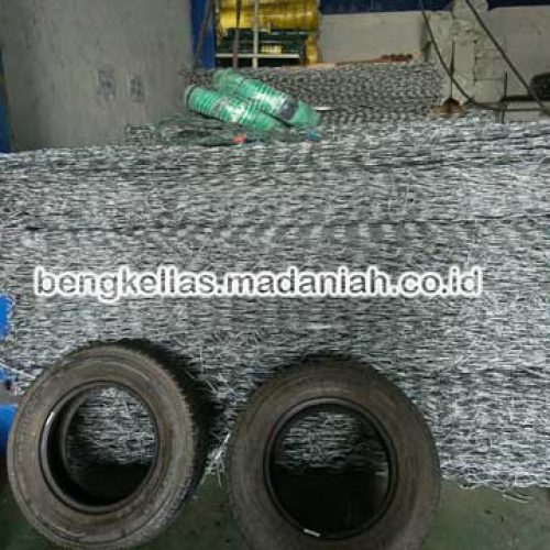 Produsen Bronjong Kawat Seram Bagian Barat