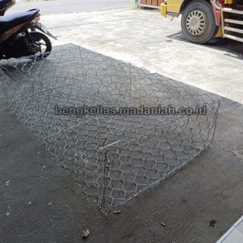 Produsen Bronjong Kawat Sumba Barat Daya