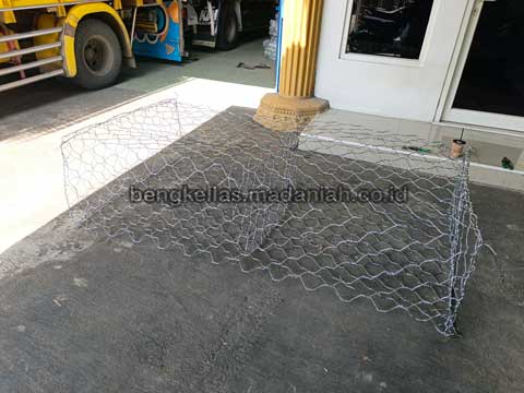 Produsen Bronjong Kawat Waropen Harga Murah