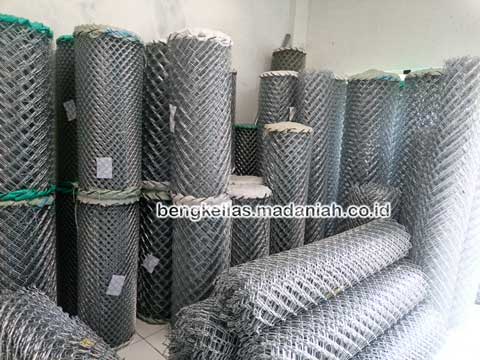 Produsen Kawat Harmonika Empat Lawang