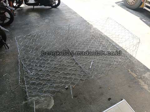 Jual Bronjong Kawat Timor Tengah Selatan