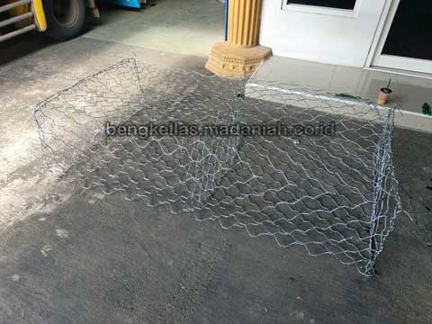 Jual Murah Bronjong Kawat Nagekeo