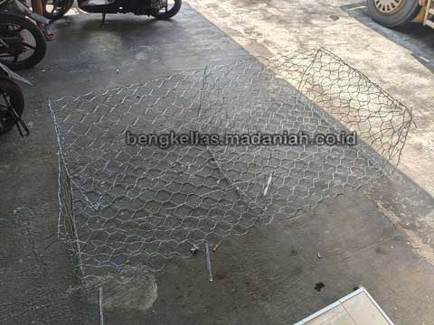 Jual Murah Bronjong Kawat Sumba Barat Daya