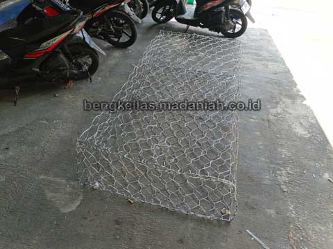 Pabrik Bronjong Kawat Tanah Datar Harga Murah