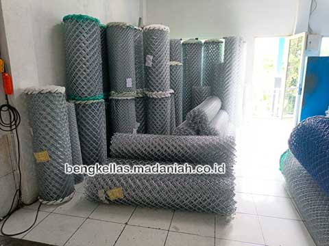 Pabrik Kawat Harmonika Samosir