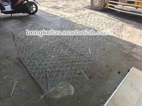 Produsen Bronjong Kawat Banjar Murah