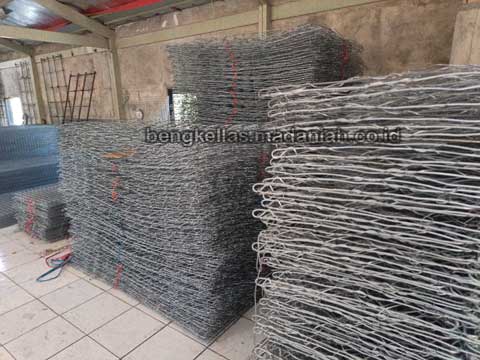 Produsen Bronjong Kawat Sumba Barat