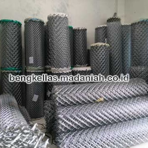 Produsen Kawat Harmonika Buru Berpengalaman