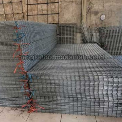 Distributor Wiremesh Buton Tengah