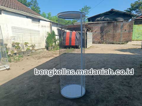 Produsen Tempat Sampah Botol Plastik Fakfak