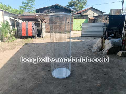 Produsen Tempat Sampah Botol Plastik Sorong Selatan Berpengalaman