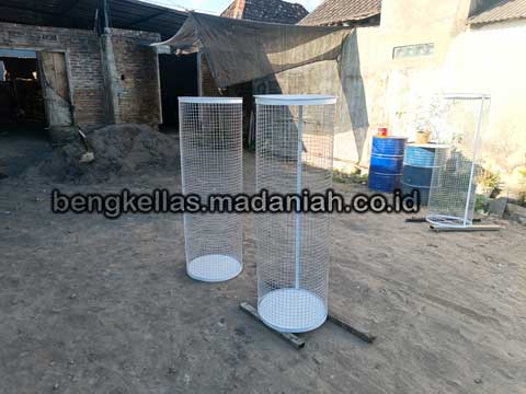 Produsen Tempat Sampah Botol Plastik Waropen