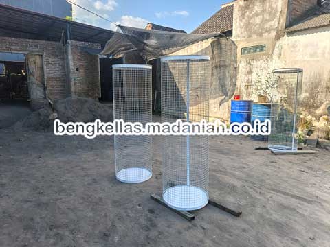 Distributor Tempat Sampah Botol Plastik Balangan Terbaik