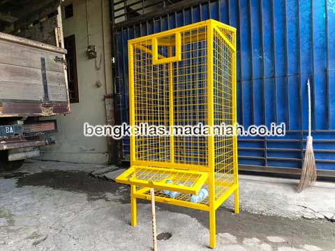 Distributor Tempat Sampah Botol Plastik Batu Bara