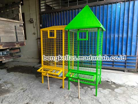 Distributor Tempat Sampah Botol Plastik Ende