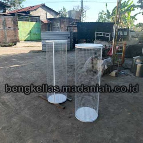 Distributor Tempat Sampah Botol Plastik Intan Jaya Terpercaya