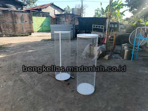Distributor Tempat Sampah Botol Plastik Intan Jaya Terpercaya