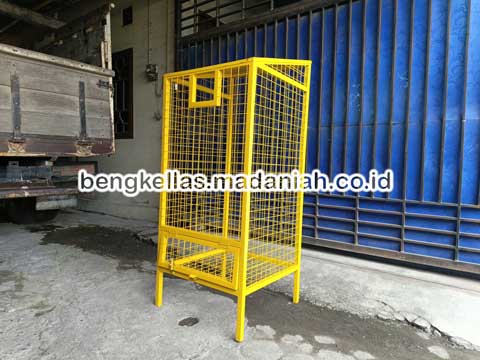 Distributor Tempat Sampah Botol Plastik Kutai Kartanegara Termurah
