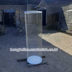 Distributor Tempat Sampah Botol Plastik Maros