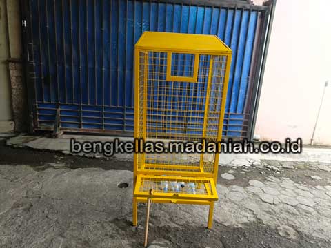 Distributor Tempat Sampah Botol Plastik Sumba Barat Daya Berpengalaman