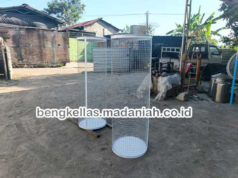 Distributor Tempat Sampah Botol Plastik Tanah Bumbu