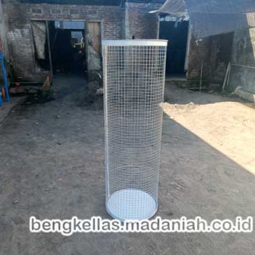 Distributor Tempat Sampah Botol Plastik Tapin Distributor Tempat Sampah Botol Plastik Tapin