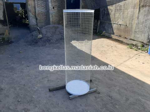 Distributor Tempat Sampah Botol Plastik Tegal