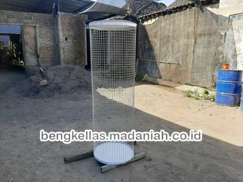 Distributor Tempat Sampah Botol Plastik Wakatobi Termurah