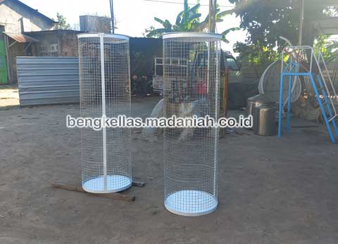 Jual Tempat Sampah Botol Plastik Barru