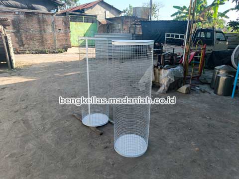 Jual Tempat Sampah Botol Plastik Landak