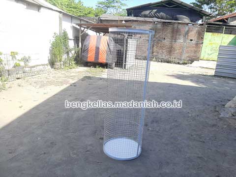 Jual Tempat Sampah Botol Plastik Minahasa Berkualitas