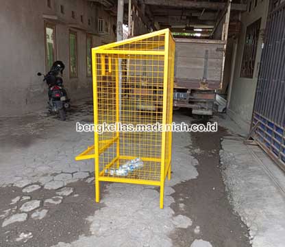 Jual Tempat Sampah Botol Plastik Singkawang