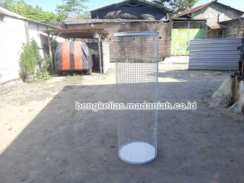 Produsen Tempat Sampah Botol Plastik Ambon