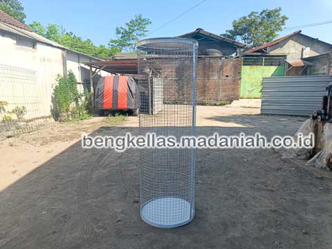 Produsen Tempat Sampah Botol Plastik Bangka Selatan Berpengalaman