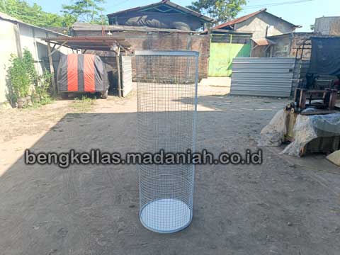 Produsen Tempat Sampah Botol Plastik Flores Timur Murah