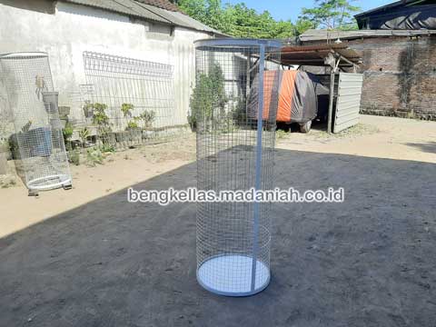 Produsen Tempat Sampah Botol Plastik Maluku Barat Daya