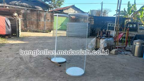 Produsen Tempat Sampah Botol Plastik Padang Berpengalaman
