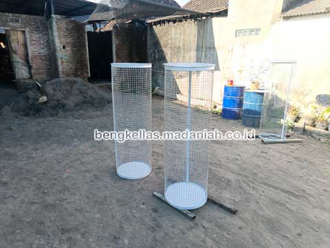 Produsen Tempat Sampah Botol Plastik Sambas