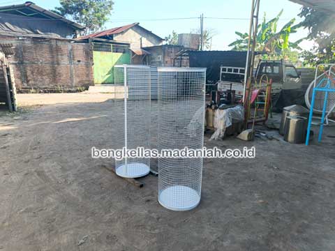 Produsen Tempat Sampah Botol Plastik Sekadau