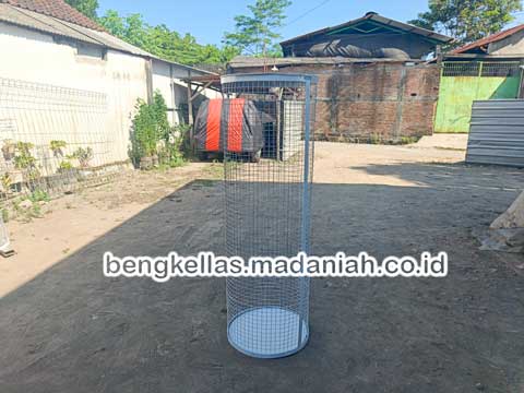 Supplier Tempat Sampah Botol Plastik Banjar Termurah
